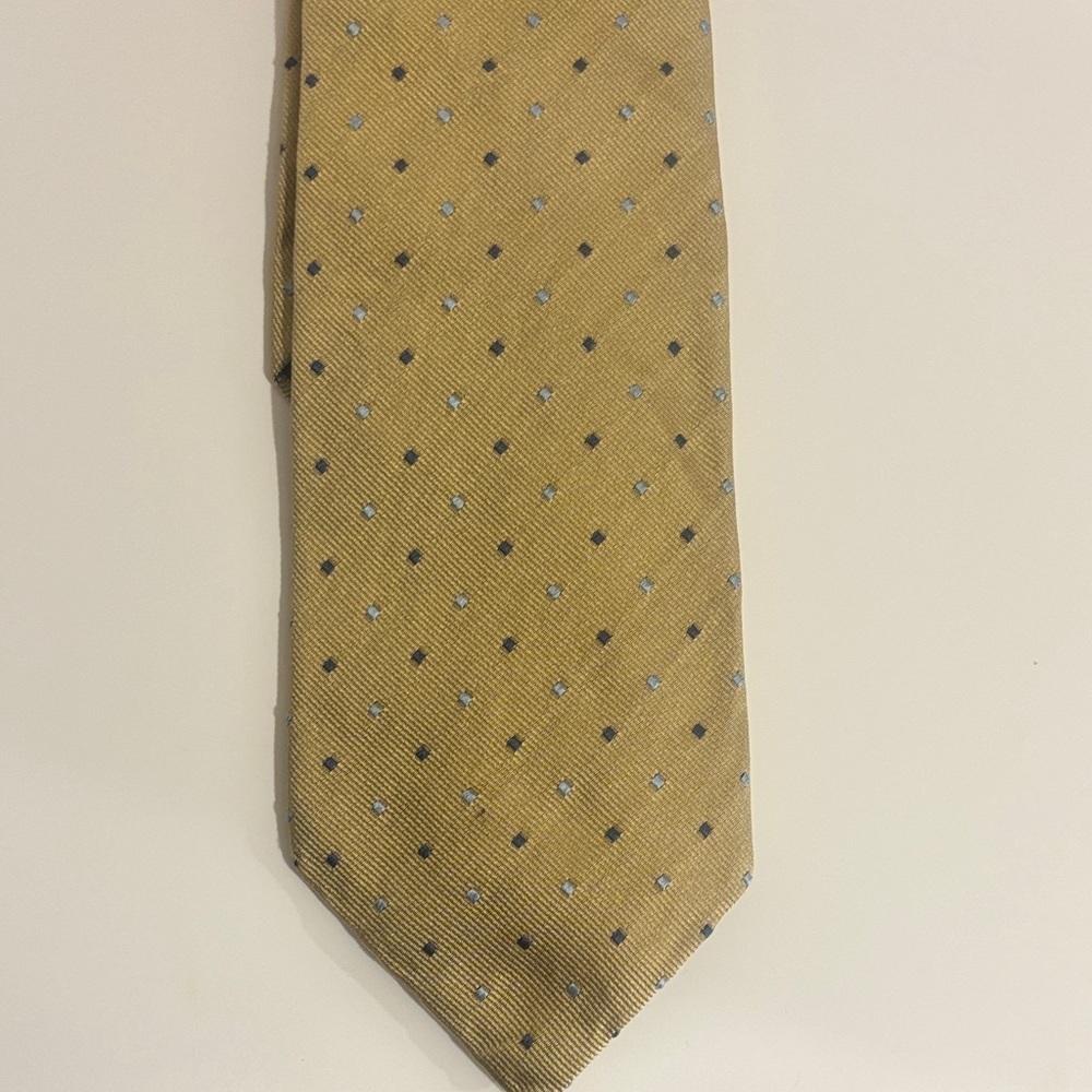 Brooks Brothers Yellow Tie with Black and Gray Dots